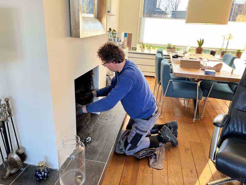 Schouwveger Ermelo kleed schoorsteenreiniger Schouwveger Ermelo kleed schoorsteenreiniger
